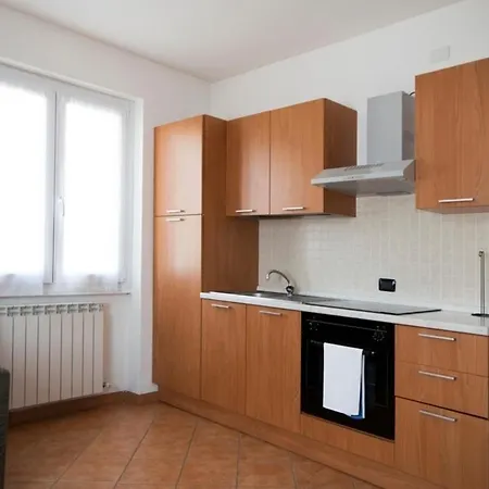 Ferienwohnung Mit Pool Am Comer See Appartamento *