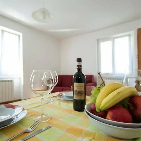 Appartamento Ferienwohnung Mit Pool Am Comer See Domaso